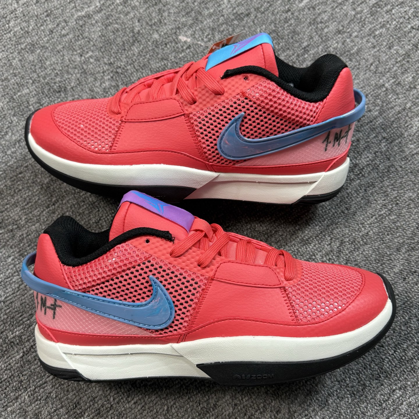 ♨️ 双十一重磅特价 市场知名版本 莫兰特 篮球鞋 红黑！尺码40-47齐，♨️偏小0.5-1个尺码！货