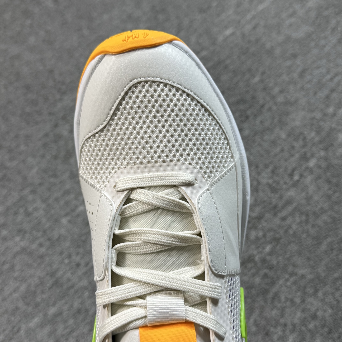 ♨️ 双十一重磅特价 市场知名版本 莫兰特 篮球鞋 灰蓝橙色！尺码39-47齐，♨️偏小0.5-1个尺码