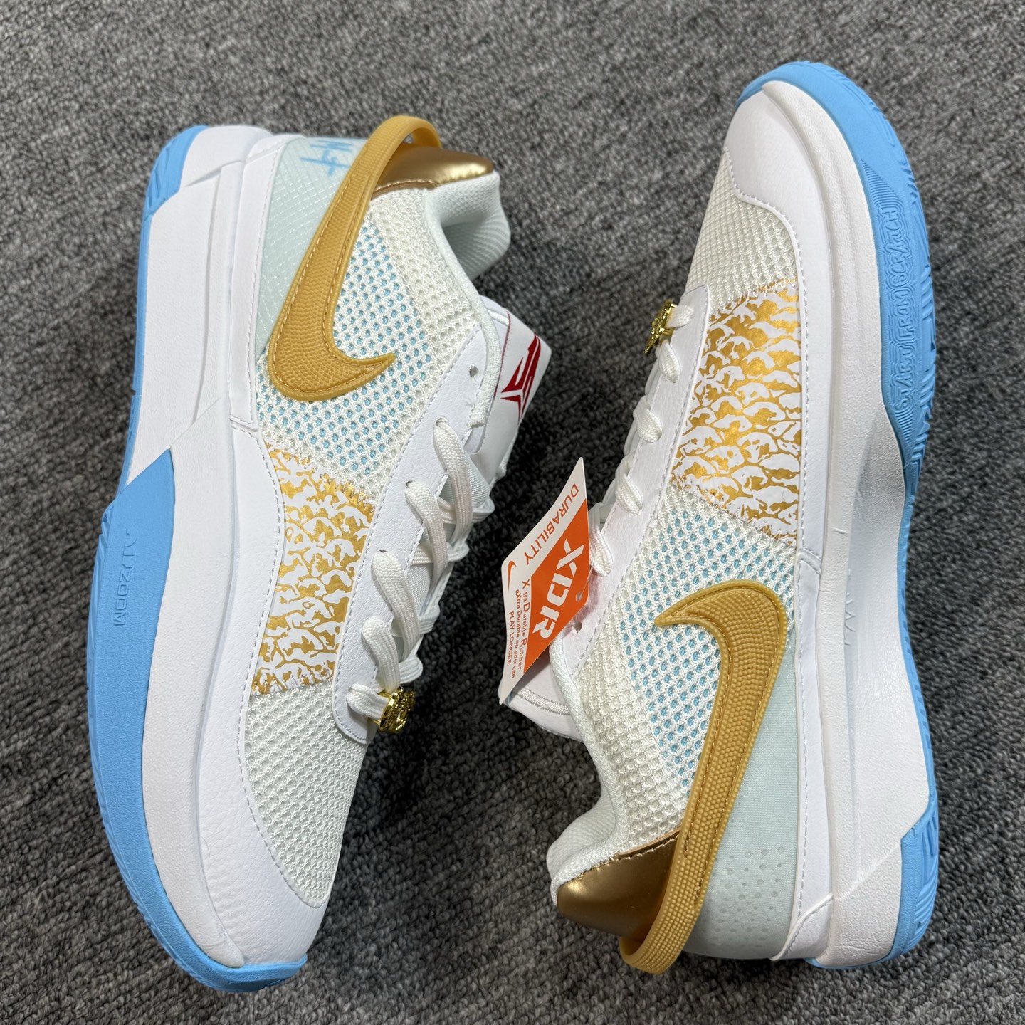 ♨️ 双十一重磅特价 市场知名版本 莫兰特 篮球鞋 白金！尺码40-47齐，♨️偏小0.5-1个尺码！货