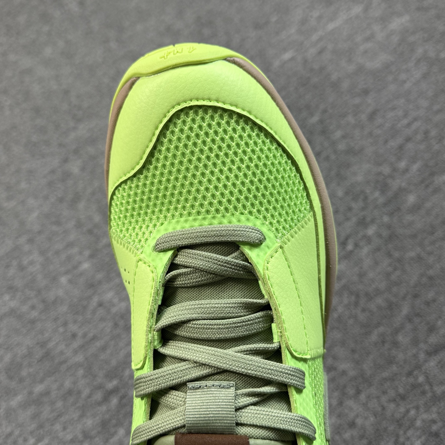 ♨️ 双十一重磅特价 市场知名版本 莫兰特 篮球鞋 绿色！尺码40-47齐，♨️偏小0.5-1个尺码！货