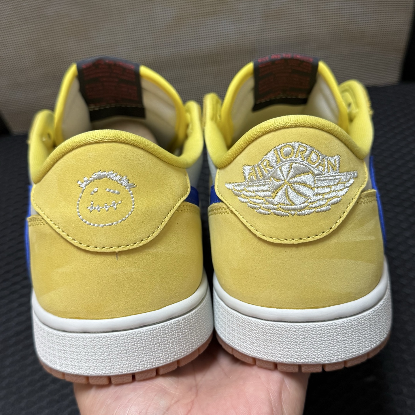 aj1倒钩低帮7.0黄蓝！尺码35.5-47.5全码出货，同品质，同价位市场无对手的存在 ，