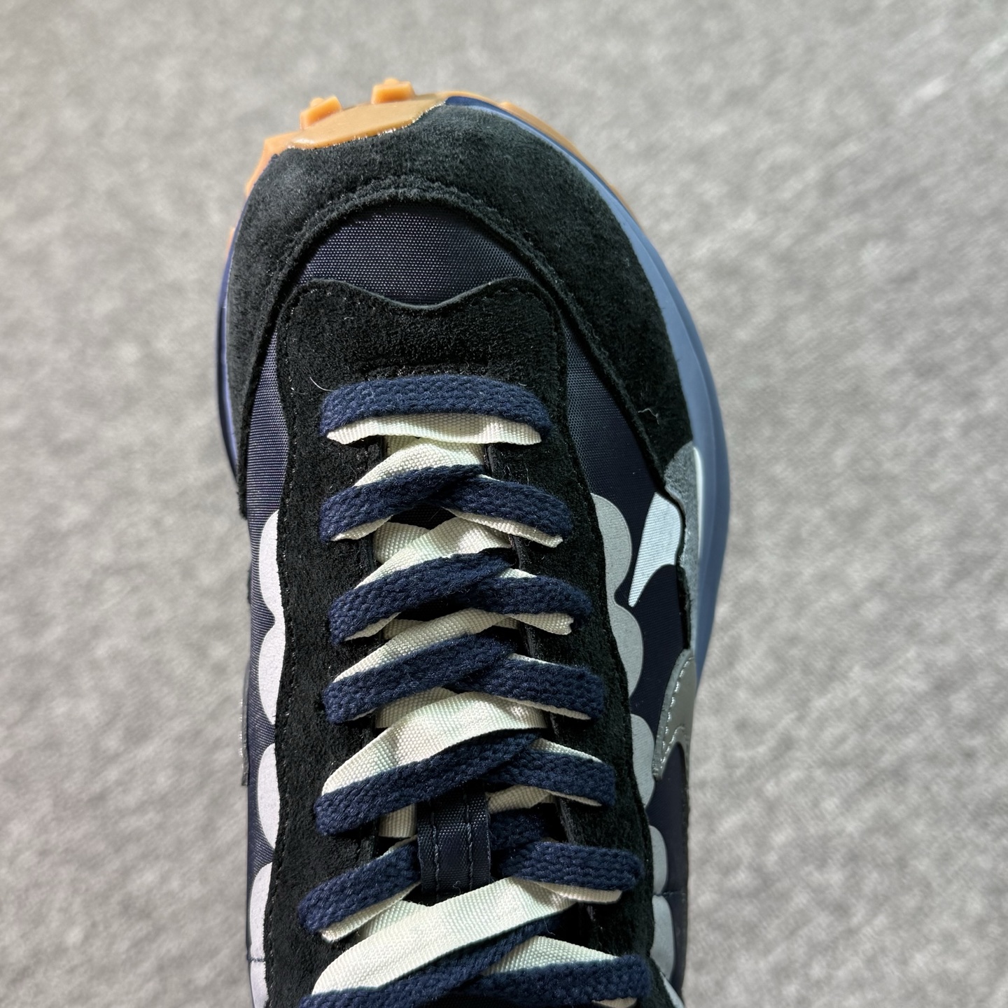 ♨️特价！神版Sacai 深蓝黑！货号DD1875-700！市场数一数二的顶级货，把握手速老铁，批件起客