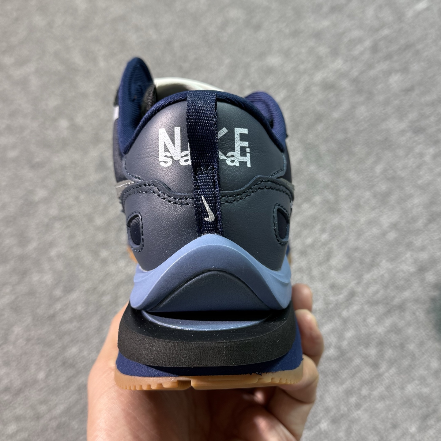 ♨️特价！神版Sacai 深蓝黑！货号DD1875-700！市场数一数二的顶级货，把握手速老铁，批件起客
