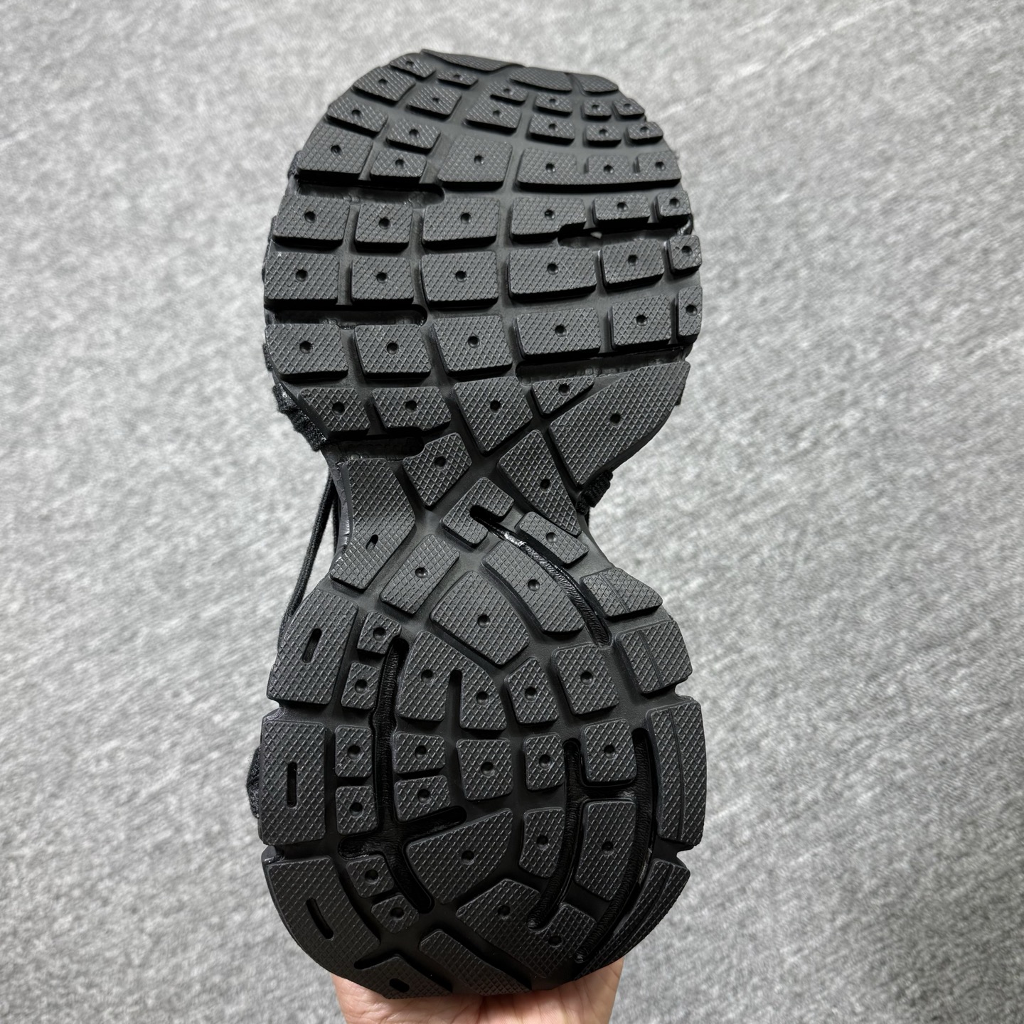 特价福利 市场顶级 巴黎世家3XL绑带尺码35-46 标准尺码！