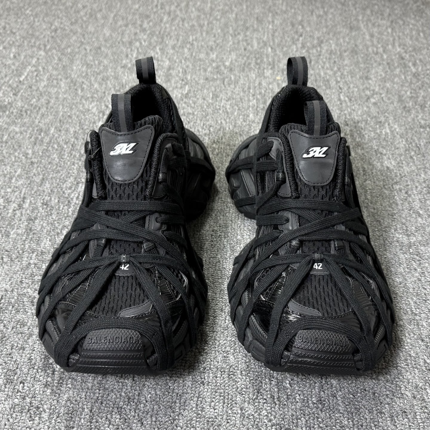 特价福利 市场顶级 巴黎世家3XL绑带尺码35-46 标准尺码！