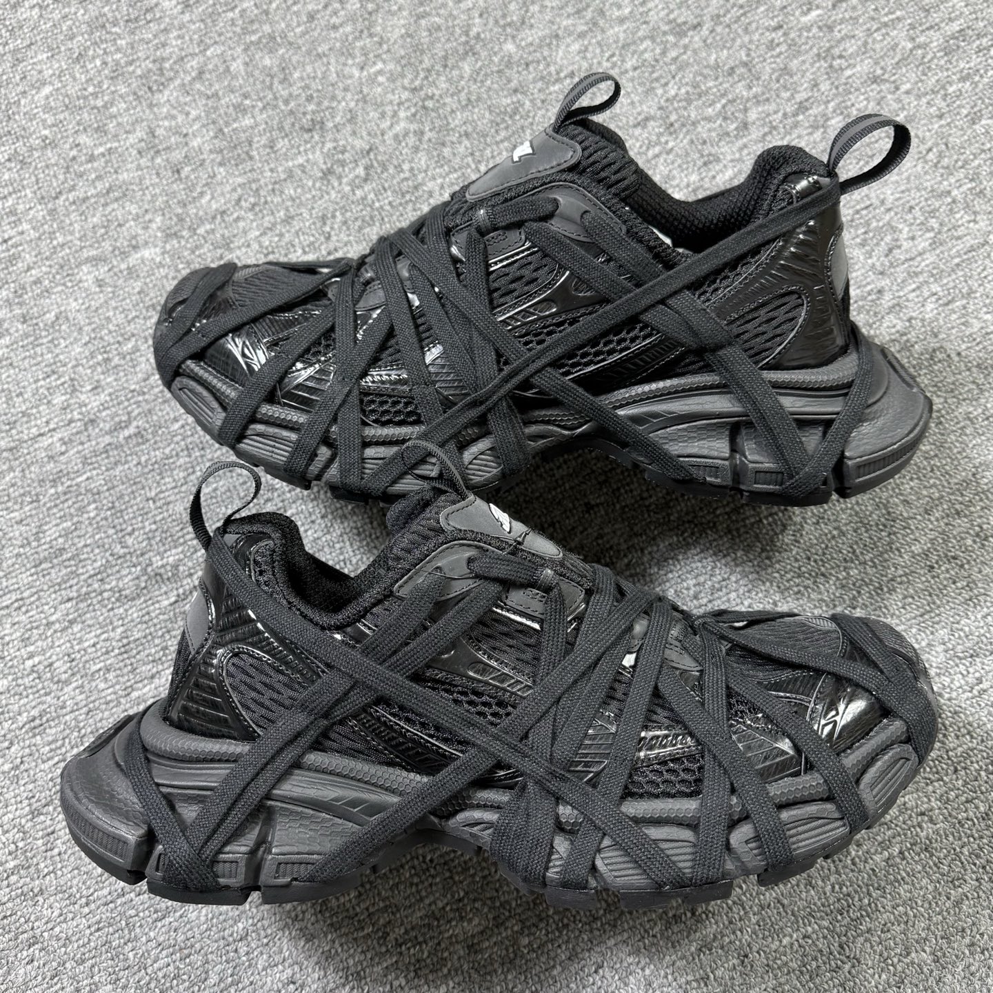 特价福利 市场顶级 巴黎世家3XL绑带尺码35-46 标准尺码！