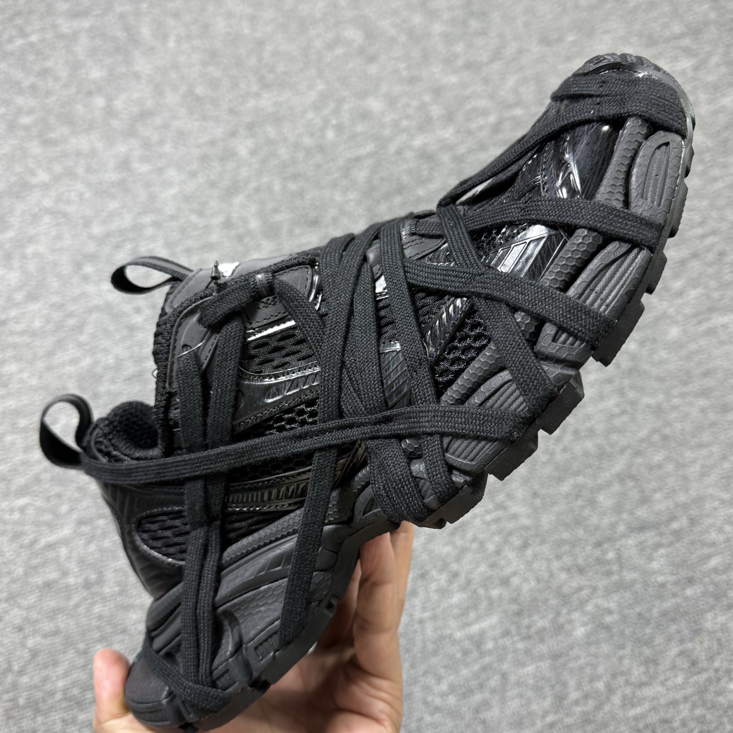 特价福利 市场顶级 巴黎世家3XL绑带尺码35-46 标准尺码！