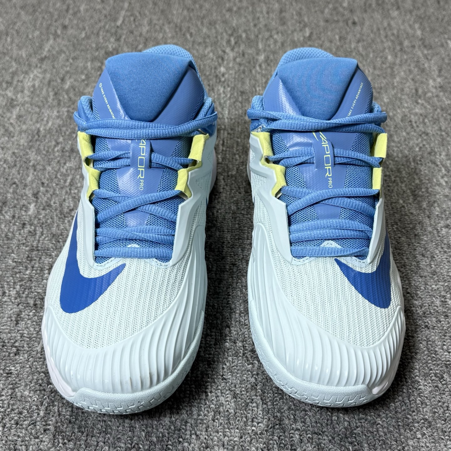 Vapor Pro 3 网球鞋 蓝色！尺码36-45全码出货！♨️带半码！货号FZ2158-400！编码