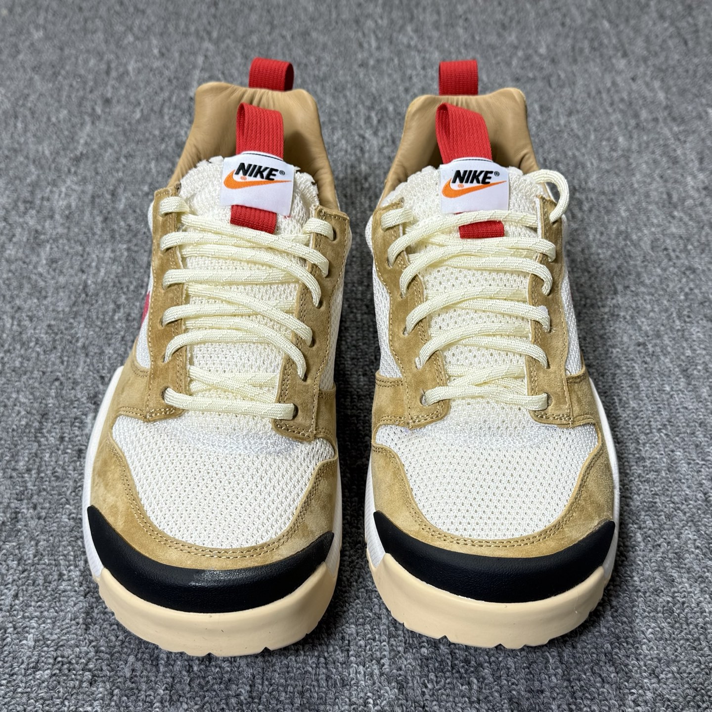 💰320
宇航员3.0米棕色 Tom Sachs  Craft Mars Yard Shoe ！
尺码36-46全码出货！
货号IF2885-100！
编码AC5816！