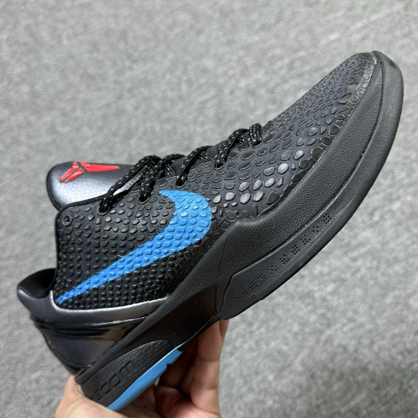 开年重磅福利🉐 市场知名顶级OWF版本！科比6黑暗骑士 尺码40-48.5全码齐 ♨️偏小1个尺码！售前