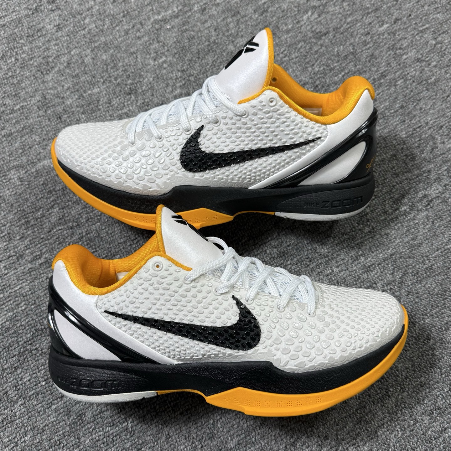 开年重磅福利🉐 市场知名顶级OWF版本！科比6黑白黄 尺码40-48.5全码齐 ♨️偏小1个尺码！售前 