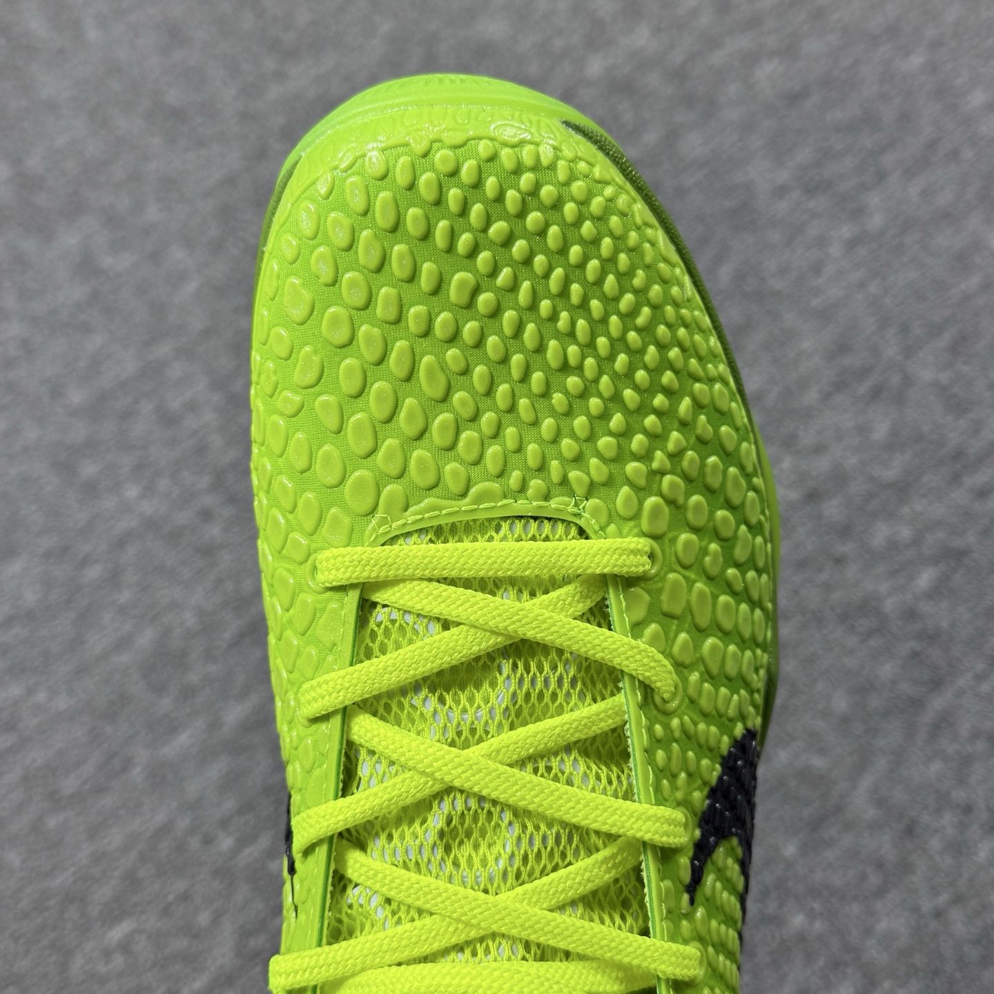 开年重磅福利🉐 市场知名顶级OWF版本！科比6青峰侠 尺码40-48.5全码齐 ♨️偏小1个尺码！售前 