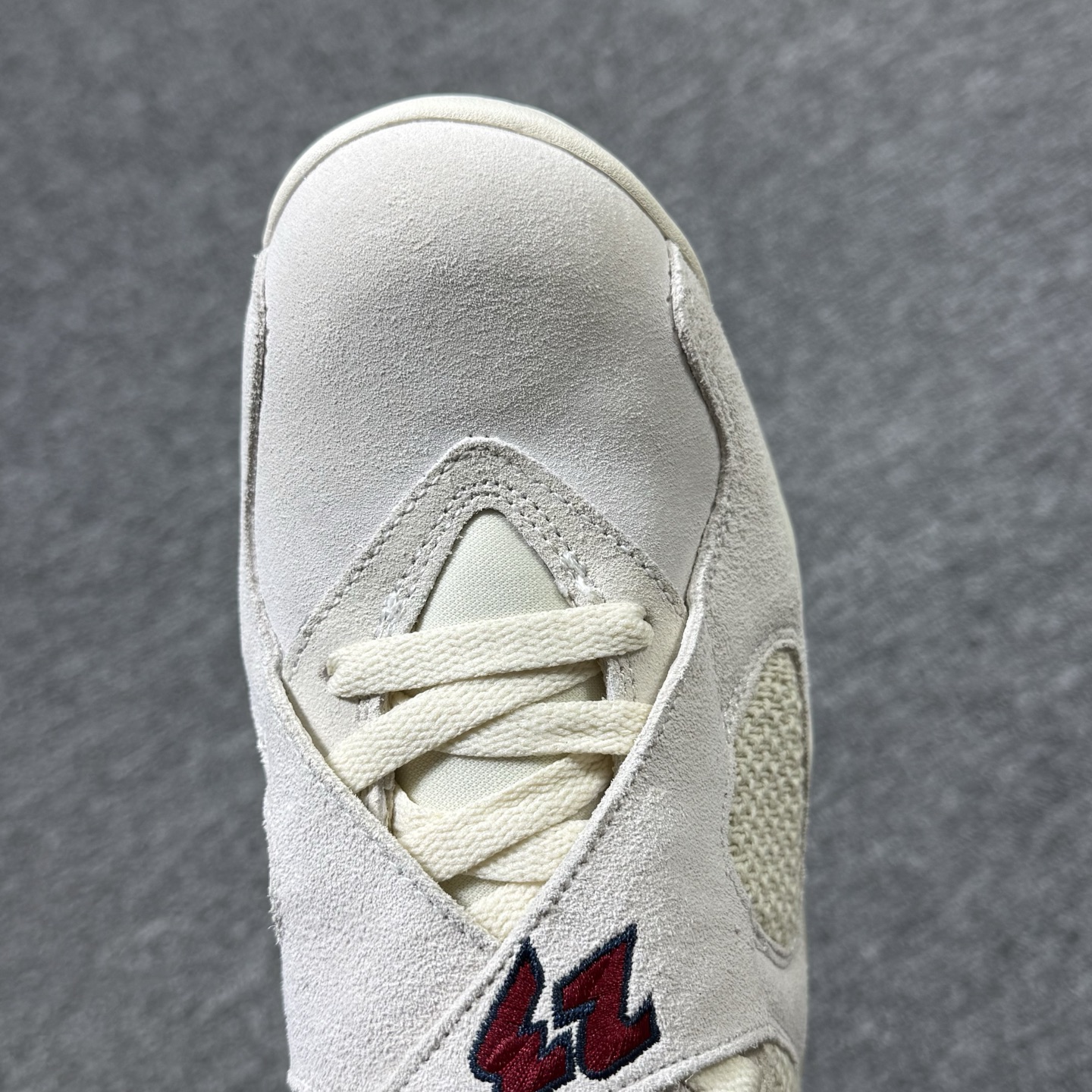 aj8兔八哥 SoleFly x 