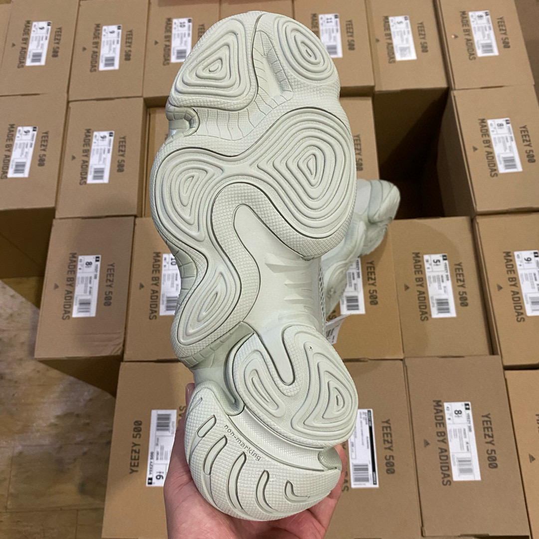 🌾 620海盐 货号:EE7287！ 绿X Stockx版本！ 尺码36-47.5全码齐，多的货 ♨️重磅特价开启，售前