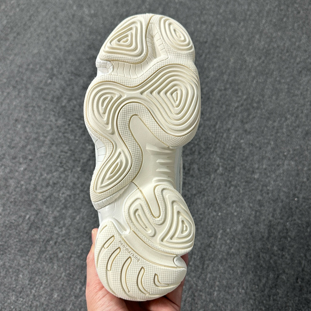 🌾 620骨白 货号:FV3573！ 绿X Stockx版本！ 尺码36-47.5全码齐，多的货 ♨️重磅特价开启，售前