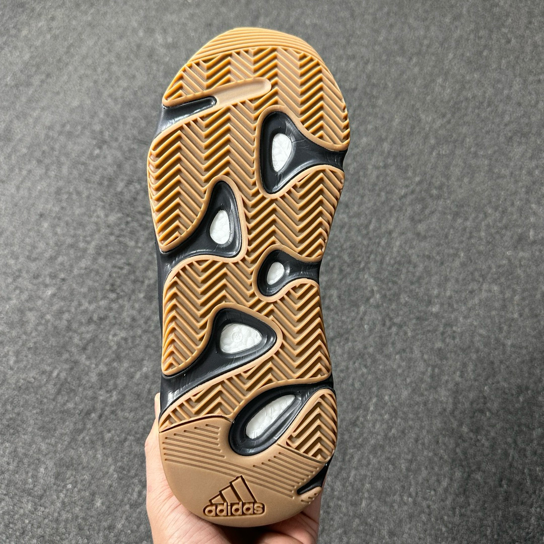 🌾 820黑生胶 货号:FV5304！ 绿X Stockx版本！ 尺码36-47.5全码齐，多的货 ♨️重磅特价开启，售