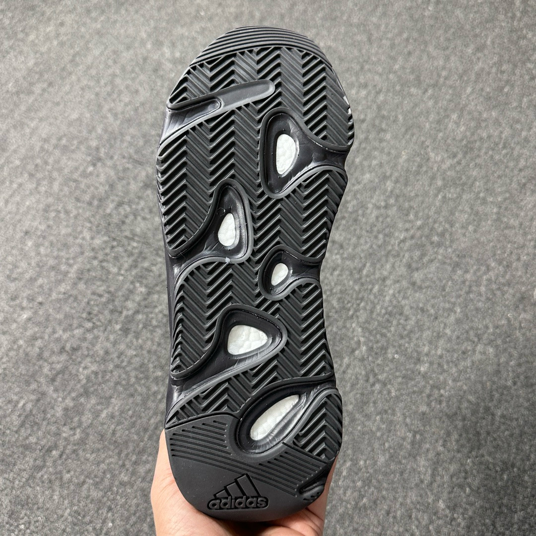 🌾 820v2黑魂 货号:FU6684！ 绿X Stockx版本！ 尺码36-47.5全码齐，多的货 ♨️重磅特价开启，