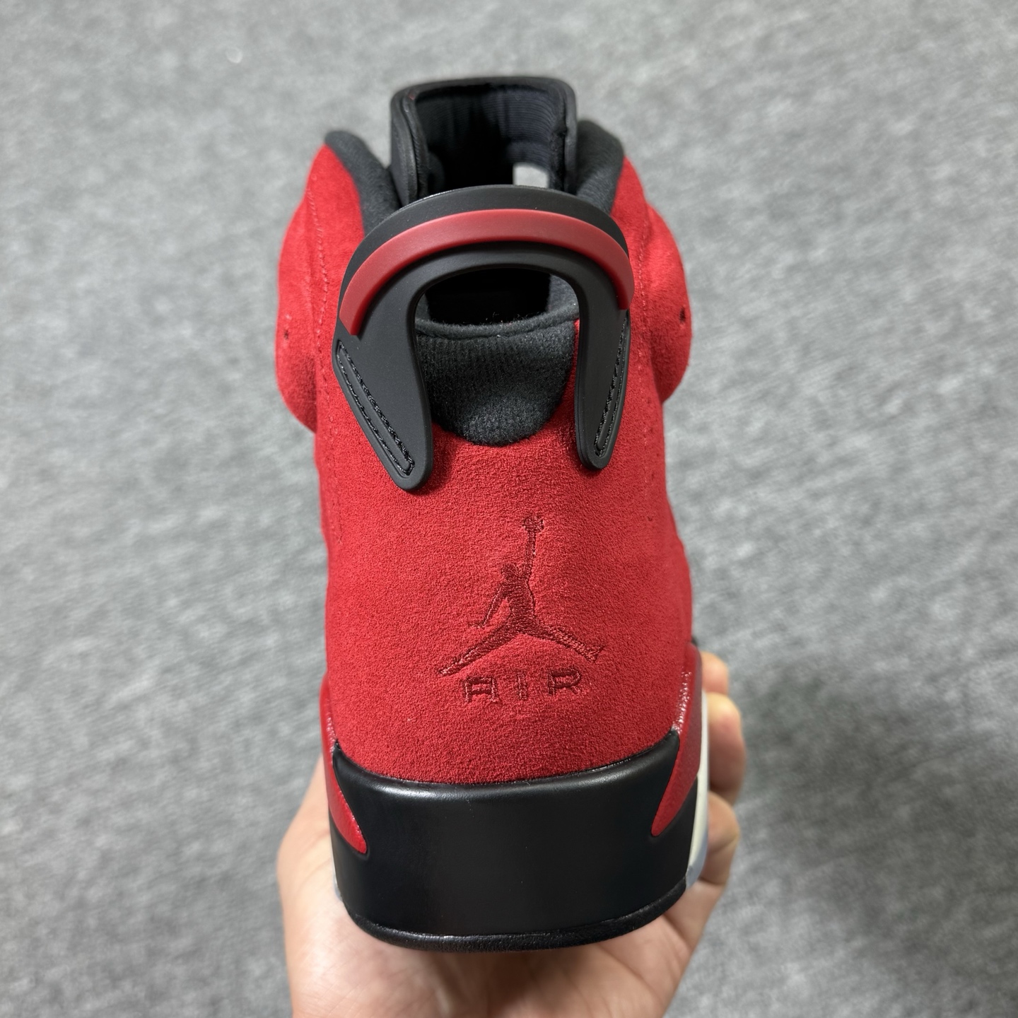 Ljr版本 aj6大红！尺码40.5-47.5全码齐，全新带盒 福利回馈 突破历史最低价[拳头][拳头]