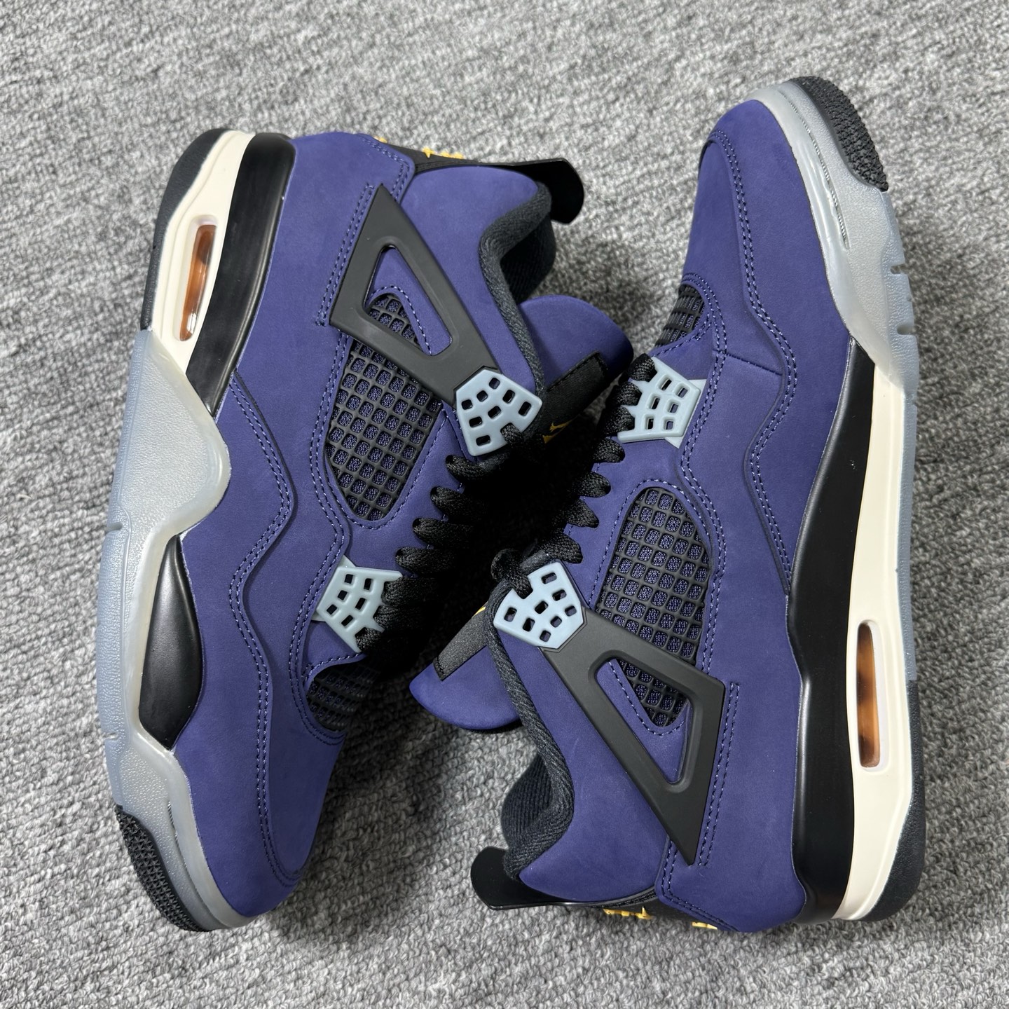 小绿X版！aj4 Retro “Imperial Purple” 湖人紫！尺码40-48.5全码出货！货