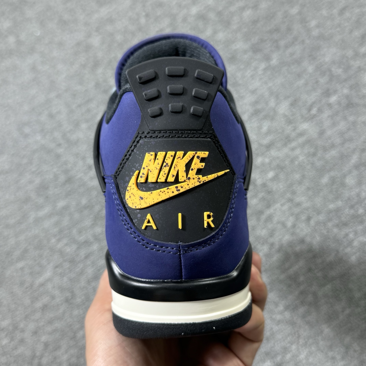 小绿X版！aj4 Retro “Imperial Purple” 湖人紫！尺码40-48.5全码出货！货