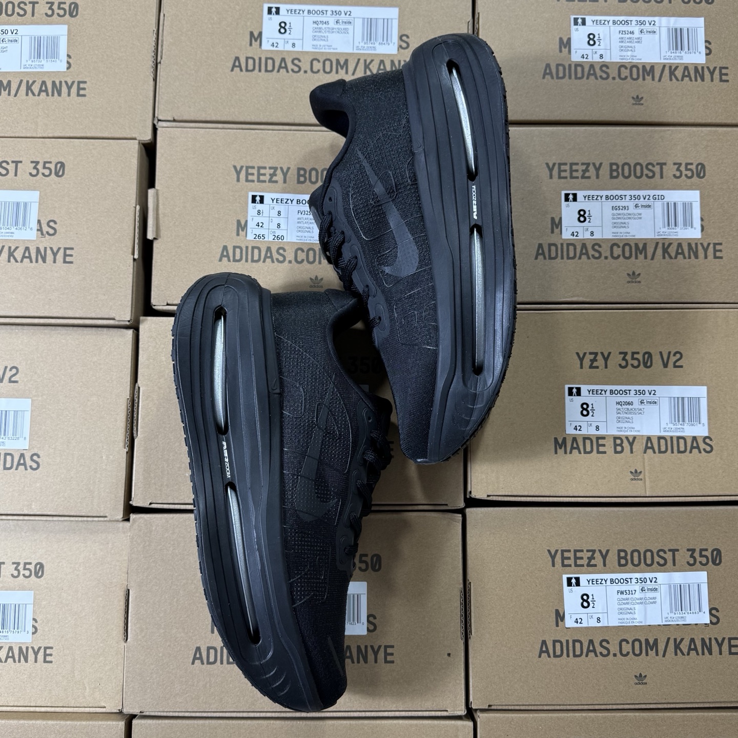 ♨️♨️♨️ 降价福利📢  登月19 代 Vomero Premium 全黑！尺码36-45全码出货，兼