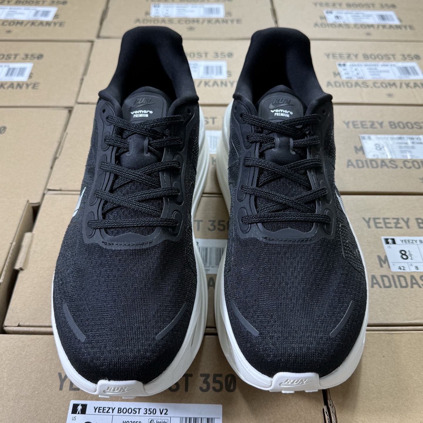 ♨️♨️♨️ 降价福利📢 登月19 代 Vomero Premium 黑白！尺码36-45全码出货，兼顾