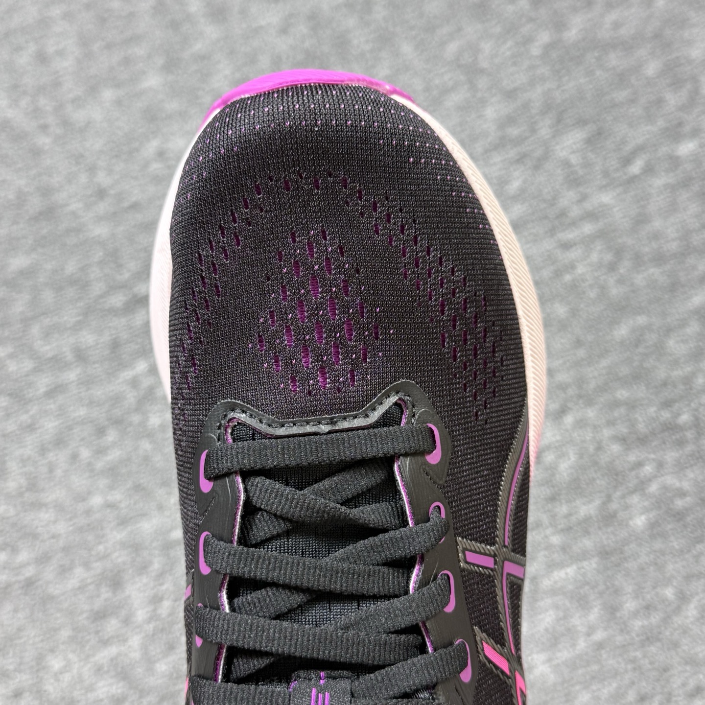 平台顶配版品质✊亚瑟士 Gel-Kayano 31 黑紫！尺码 36 37 37.5 38  39 39