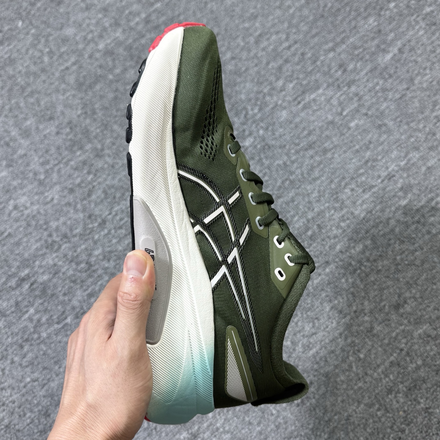 平台顶配版品质[拳头]亚瑟士 Gel-Kayano 31 绿黑！尺码 40 40.5 41 42 42.