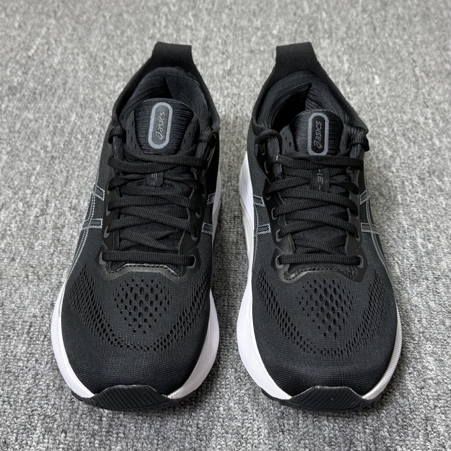 平台顶配版品质✊亚瑟士 Gel-Kayano 31 黑白！尺码 40 40.5 41 42 42.5 4