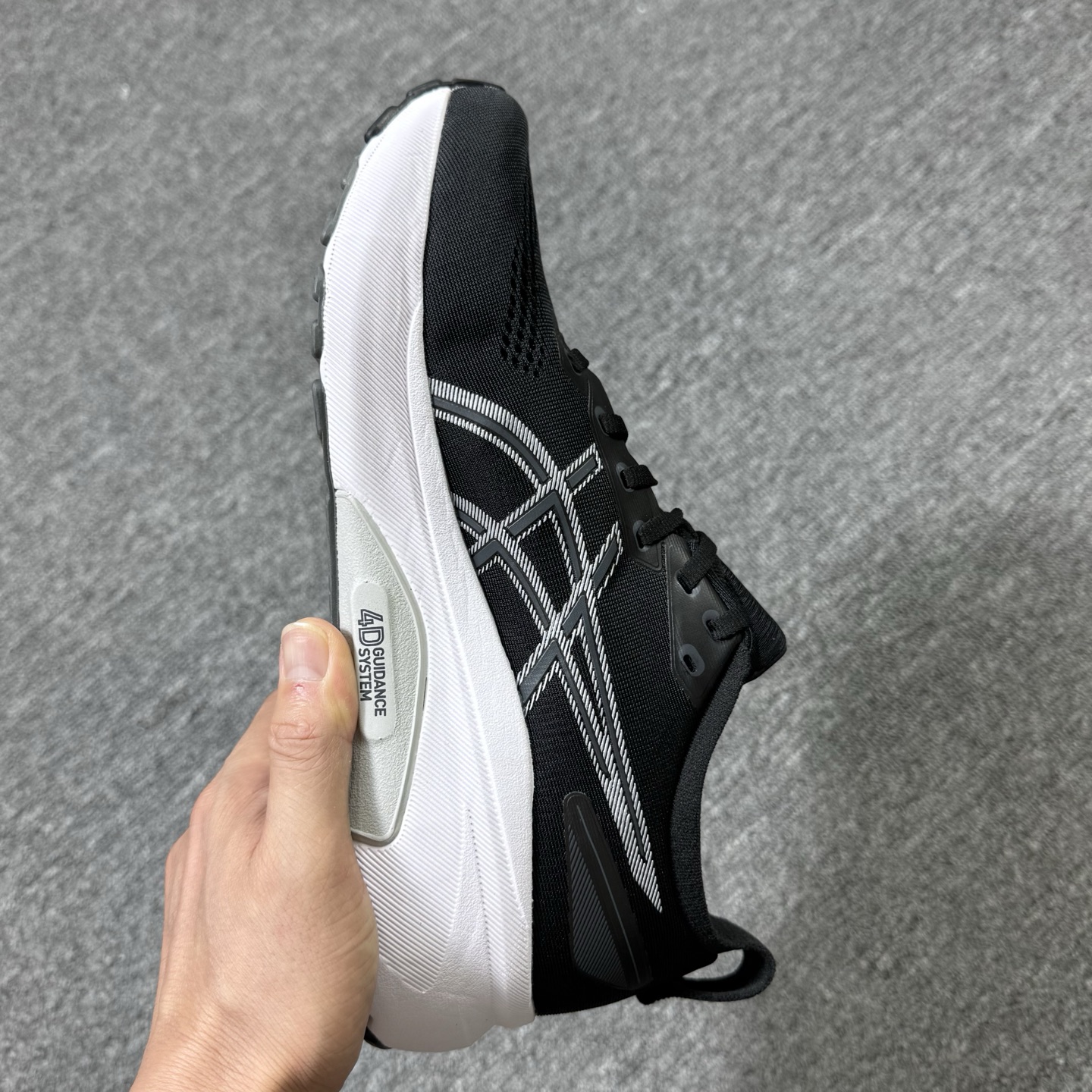 平台顶配版品质✊亚瑟士 Gel-Kayano 31 黑白！尺码 40 40.5 41 42 42.5 4