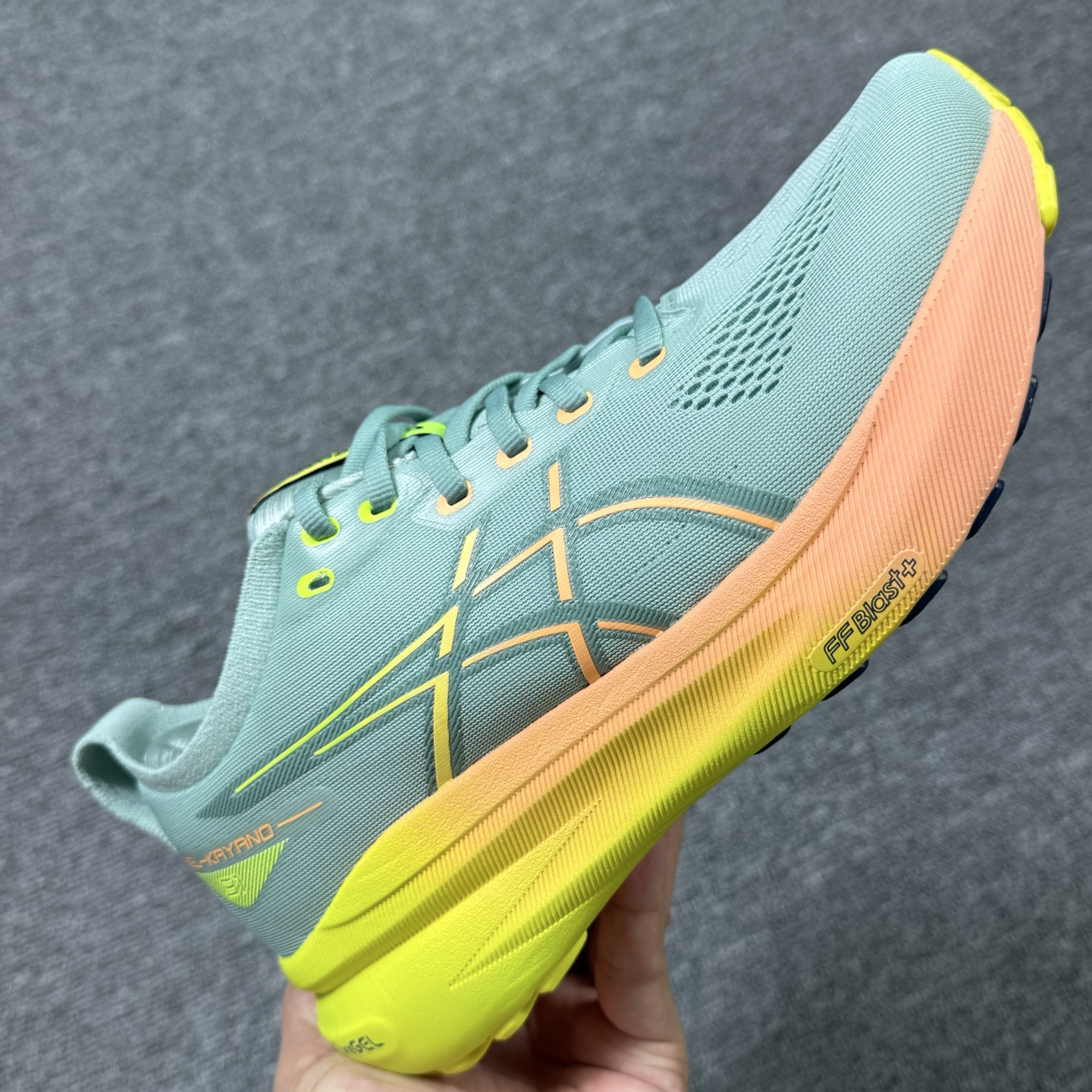 平台顶配版品质✊亚瑟士 Gel-Kayano 31 绿黄！尺码 36-45全码齐！货号:1012B745