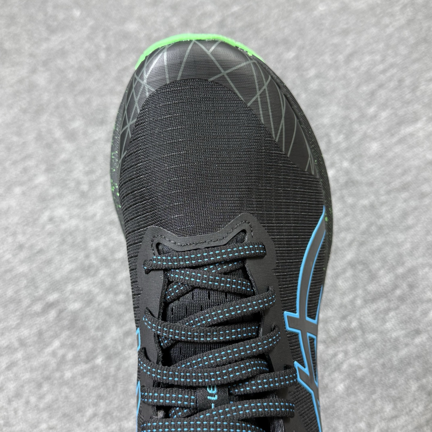平台顶配版品质[拳头]亚瑟士 Gel-Kayano 31 黑色！尺码 40 40.5 41 42 42.