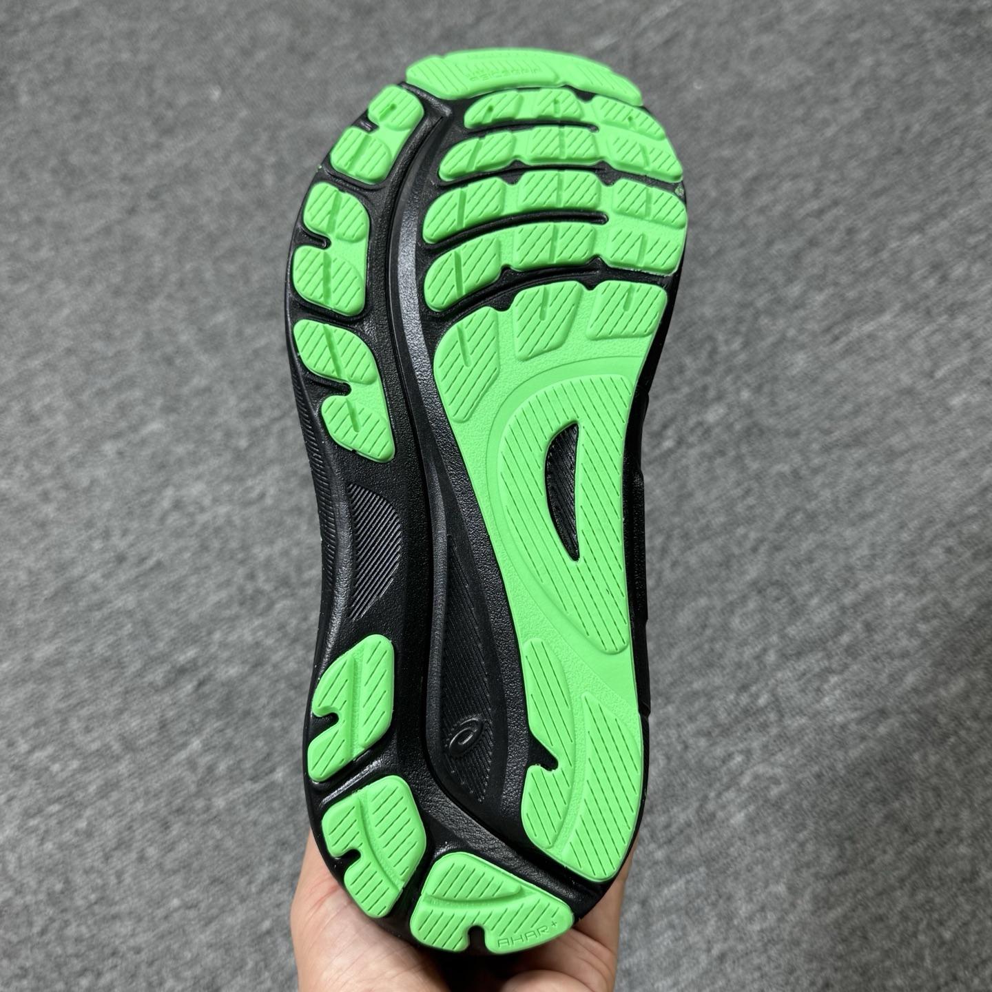 平台顶配版品质[拳头]亚瑟士 Gel-Kayano 31 黑色！尺码 40 40.5 41 42 42.