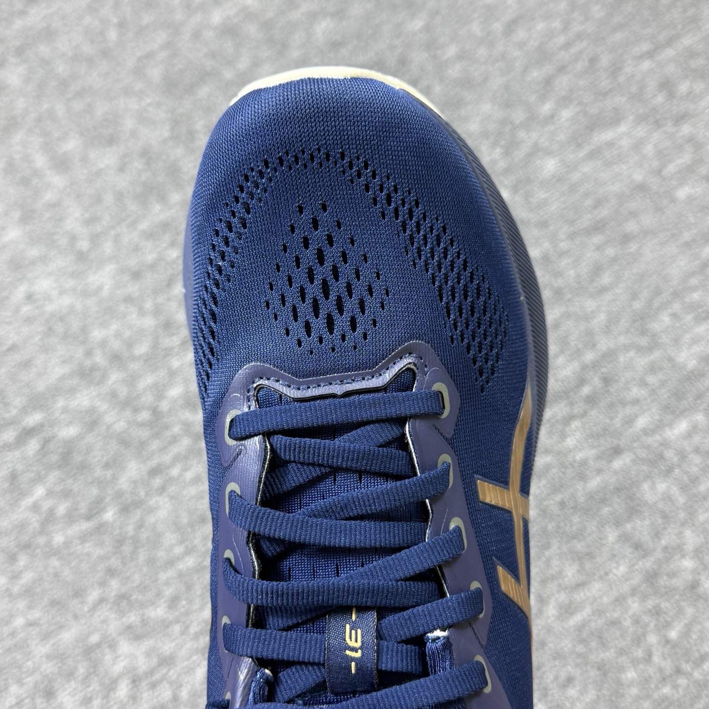 平台顶配版品质[拳头]亚瑟士 Gel-Kayano 31 蔚蓝金！尺码 40 40.5 41 42 42