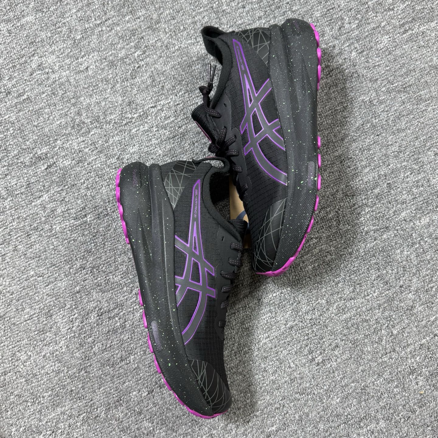 平台顶配版品质[拳头]亚瑟士 Gel-Kayano 31 黑紫！尺码 40 40.5 42  43 44