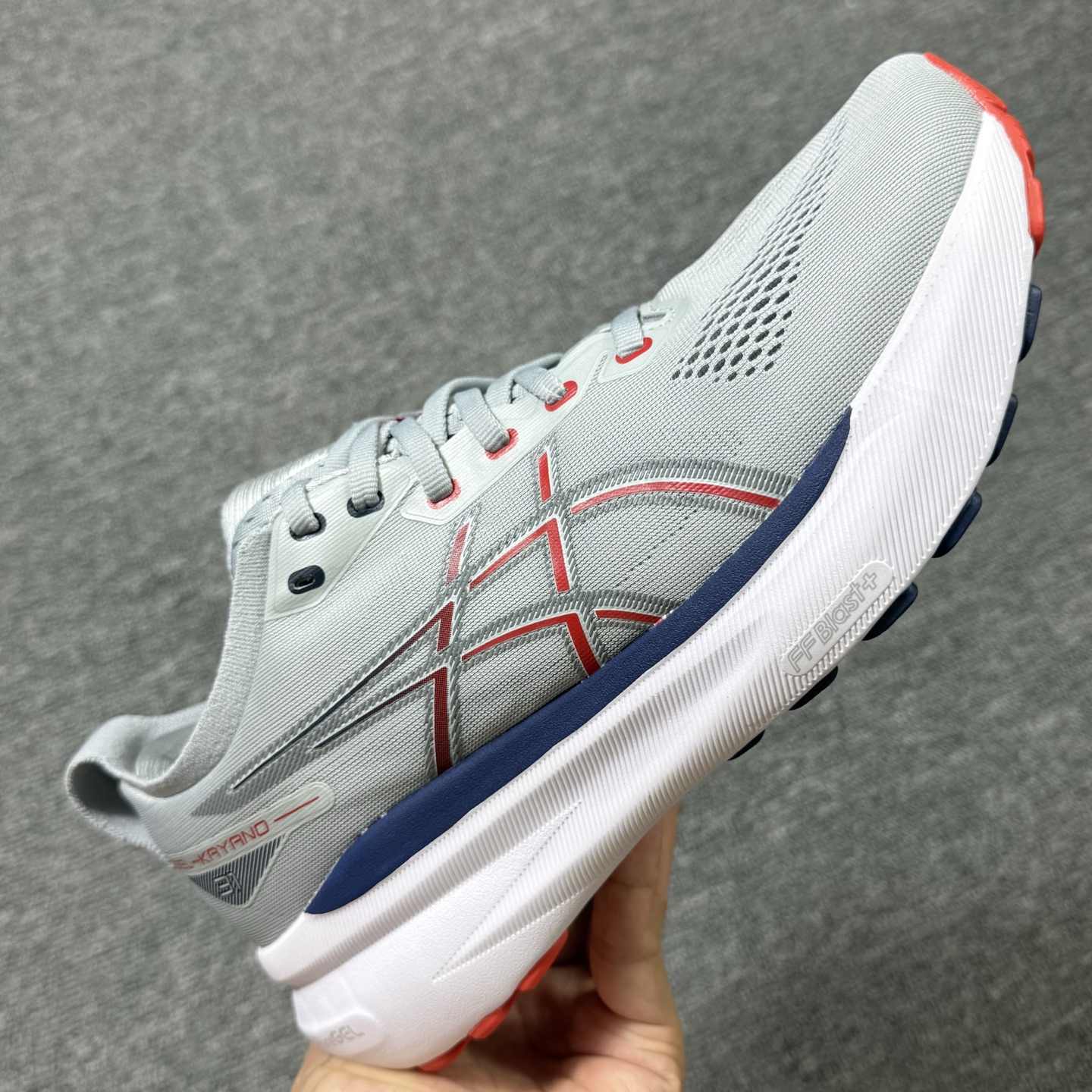 平台顶配版品质[拳头]亚瑟士 Gel-Kayano 31 灰红！尺码 40 40.5 41 42 42.
