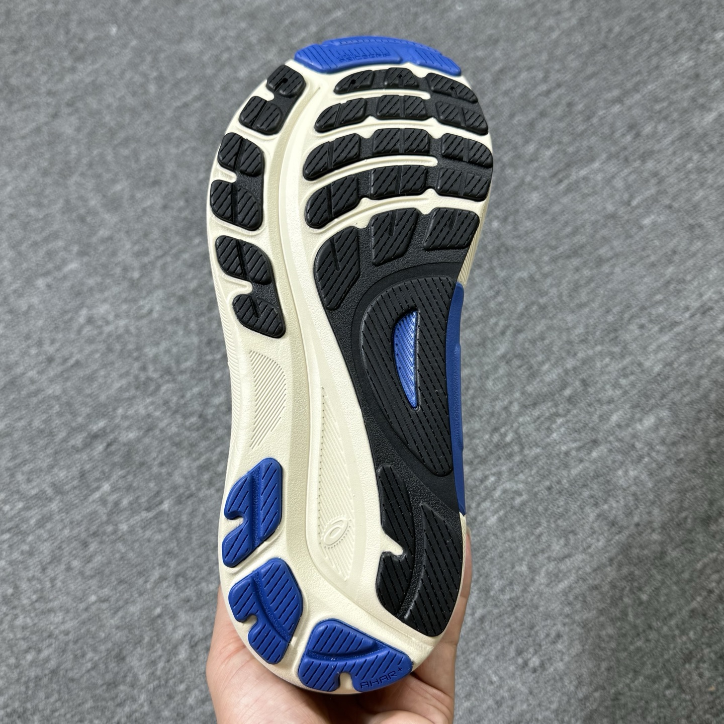 平台顶配版品质[拳头]亚瑟士 Gel-Kayano 31 黑蓝银！尺码 36 37 38 40.5 41