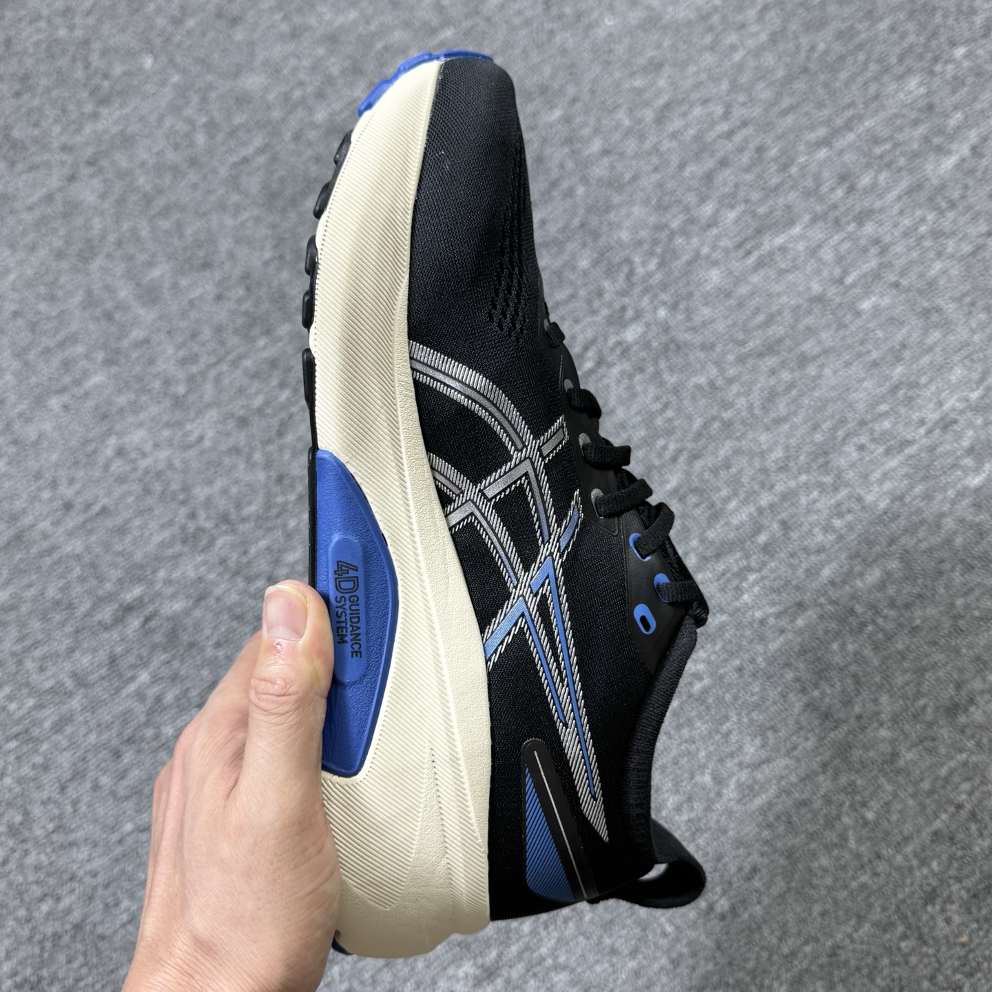 平台顶配版品质[拳头]亚瑟士 Gel-Kayano 31 黑蓝银！尺码 36 37 38 40.5 41