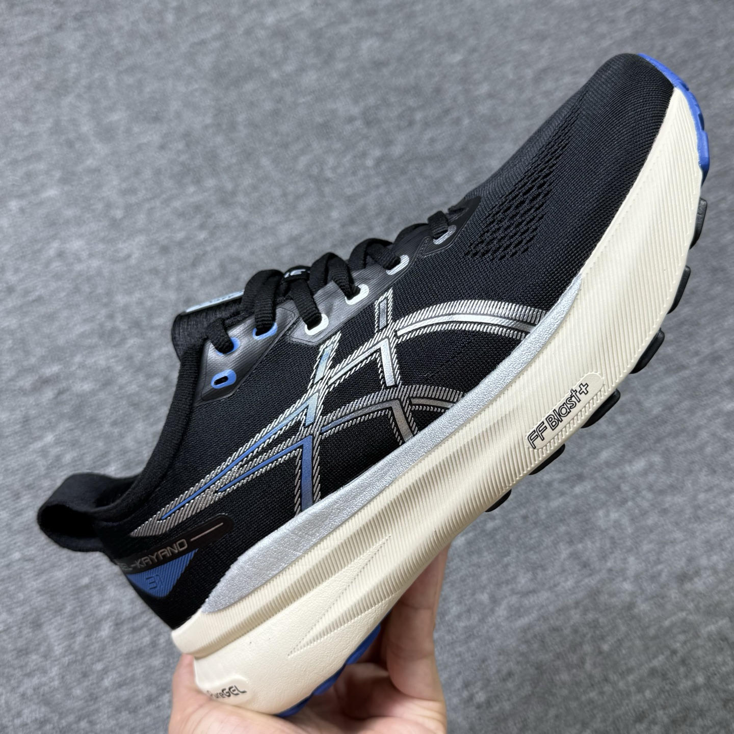 平台顶配版品质[拳头]亚瑟士 Gel-Kayano 31 黑蓝银！尺码 36 37 38 40.5 41