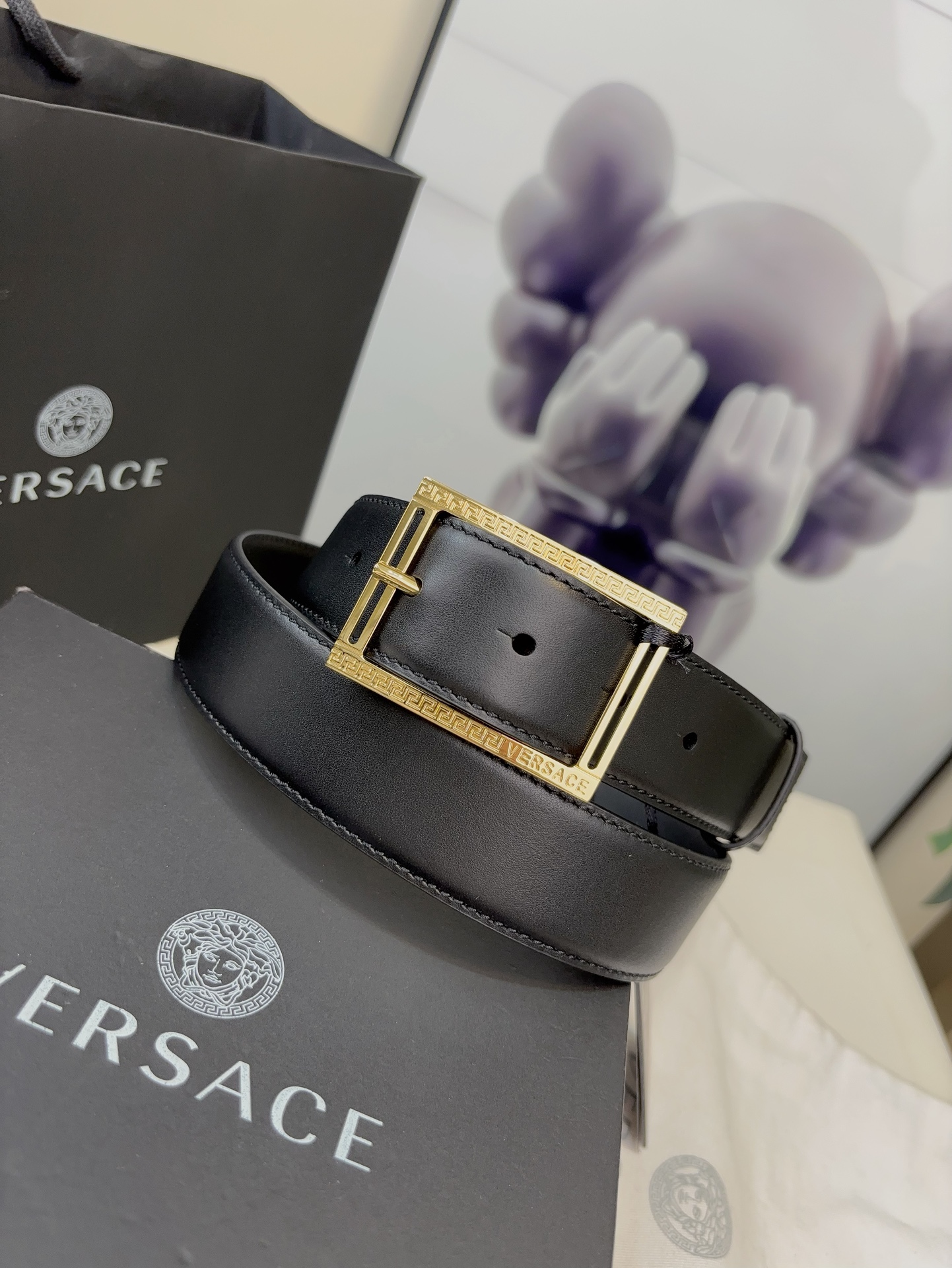 [Versace Belts]Equipped with square buckles and refined metallic elements Ther