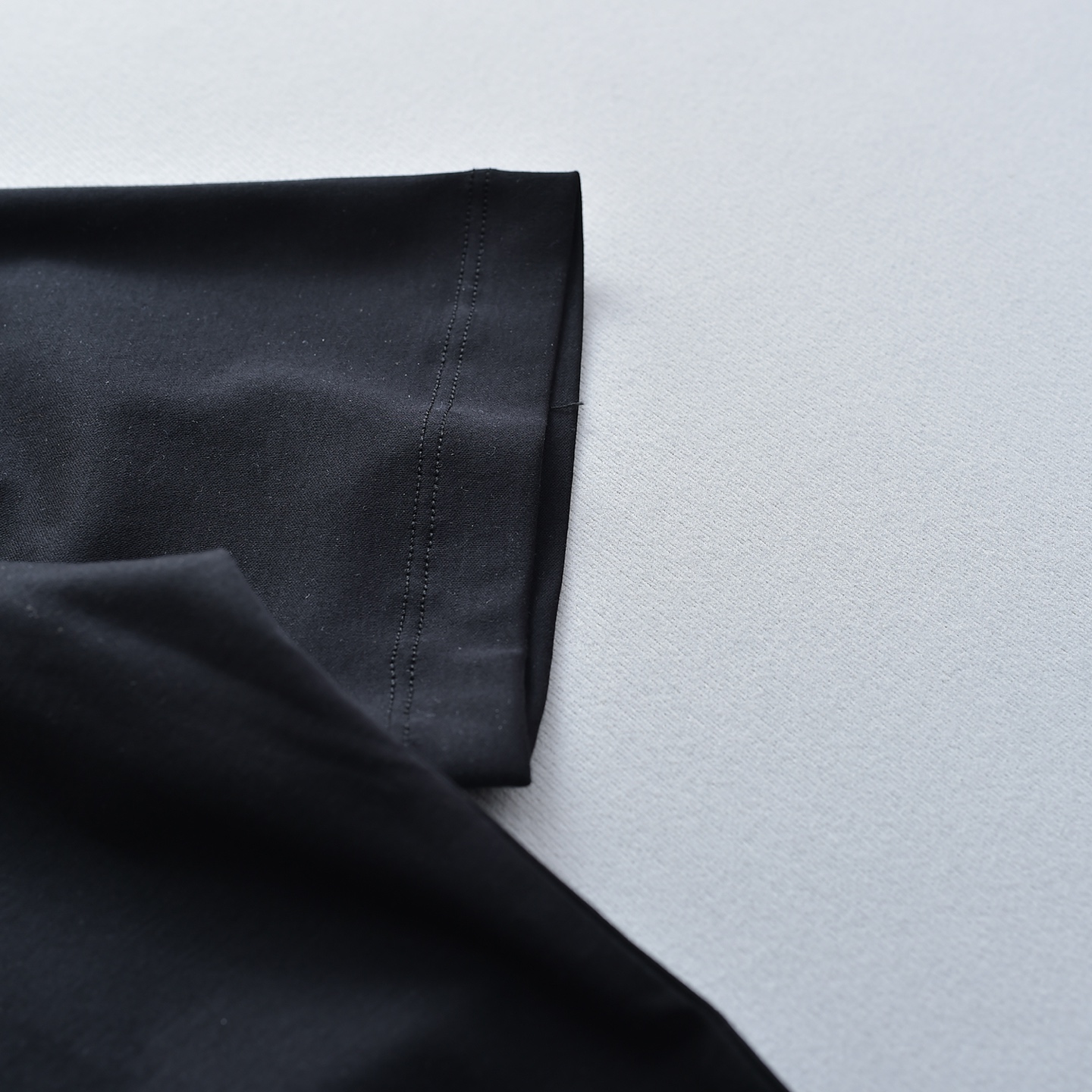 High-Quality Silk T-Shirts with Cotton Prints: Post-Sale Support for Synchronized Network - 图片 8