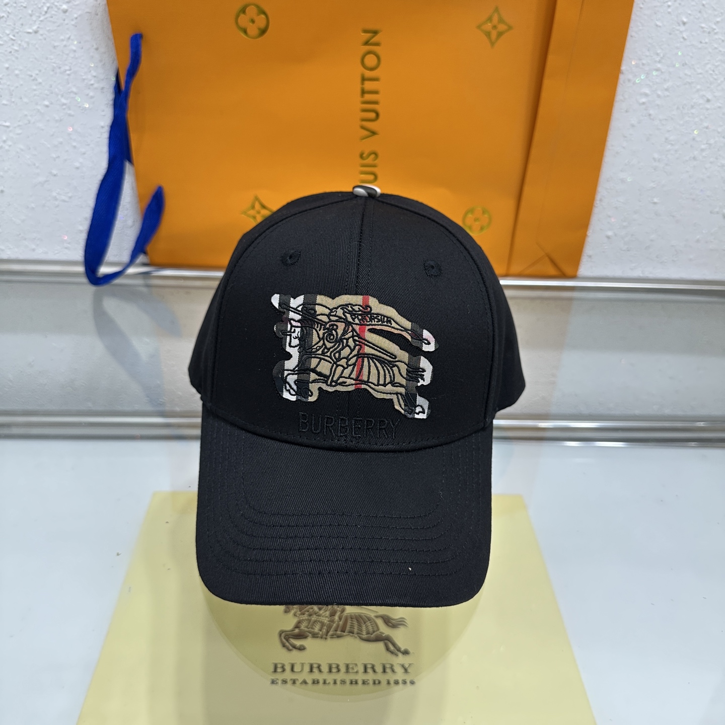 🎀巴宝莉棒球帽🧢