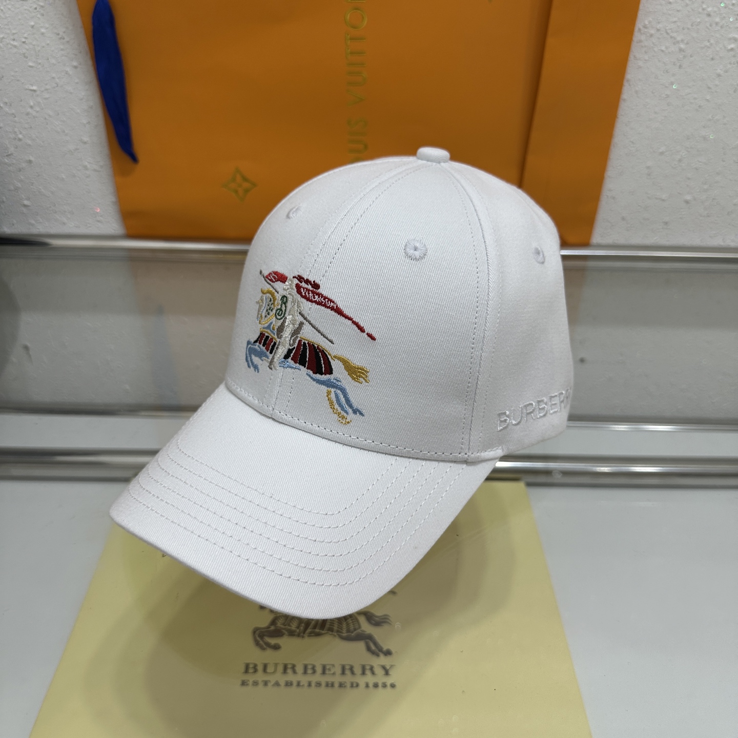 🎀巴宝莉棒球帽🧢