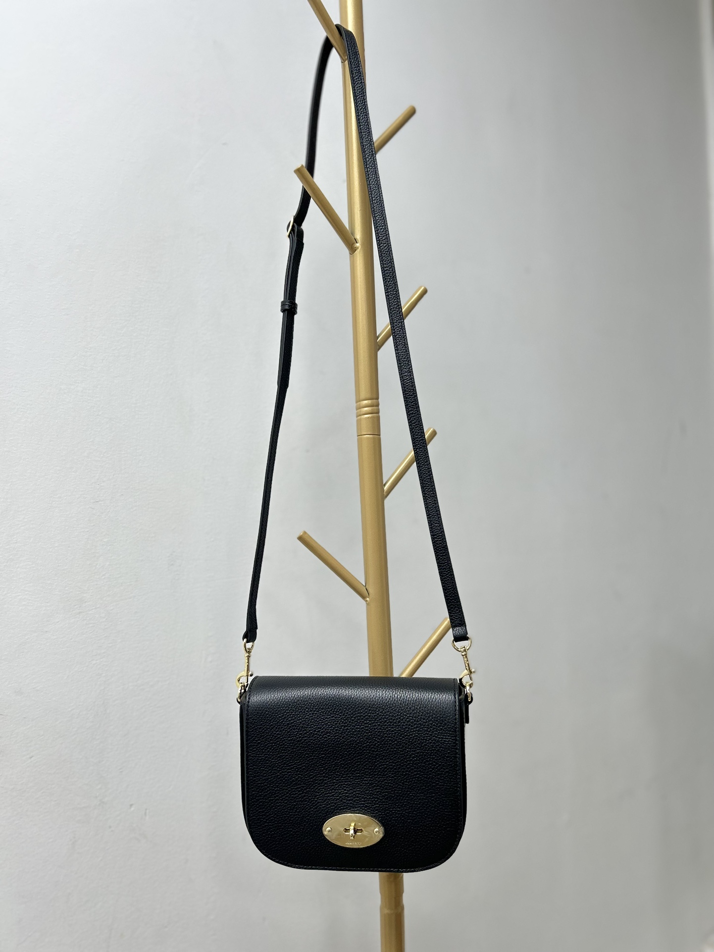 mulberry rare version channel, black saddle bag