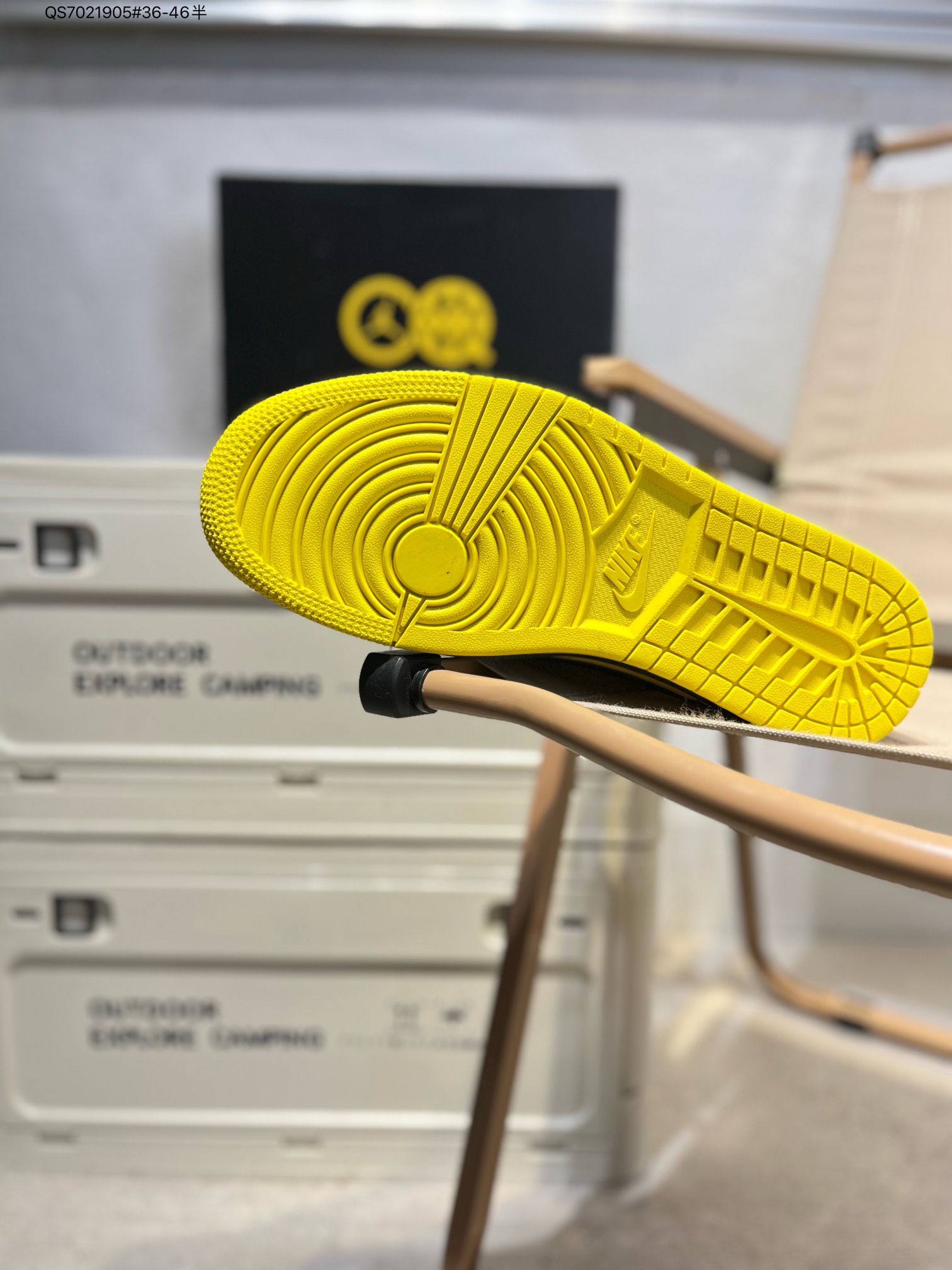 💰270
头层皮❗️  乔丹Air Jordan 1 Low AJ1低帮系列篮球鞋 官方同步配色 原装级产物  
#拒绝公底 立体鞋型 细节完美 高清洁度IB8836 QS7021905#36-46半