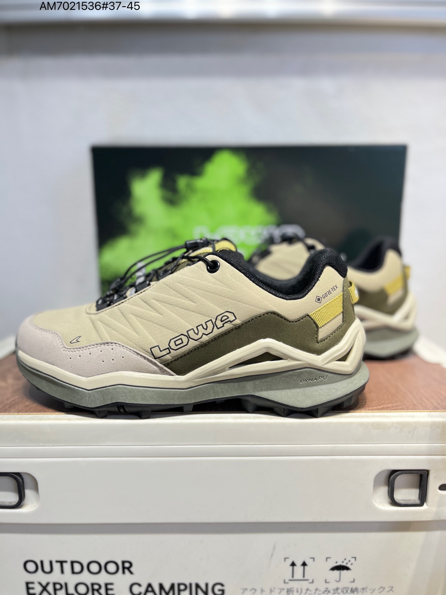 LOWA Men's Wanderers 2.0 Comfortable Shock Absorption Outdoor Shoes 6 i1760546097400 3924 0 4