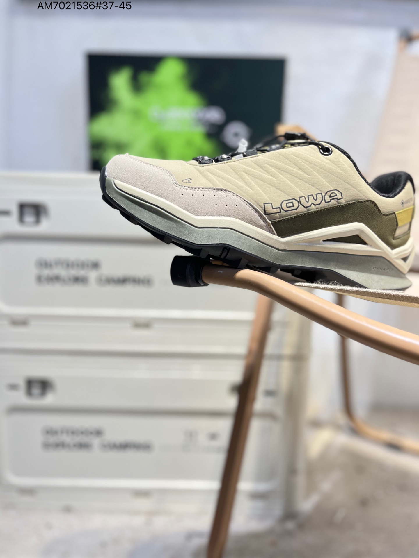 LOWA Men's Wanderers 2.0: Comfortable, Shock-Absorbing, and Waterproof Hiking Shoes