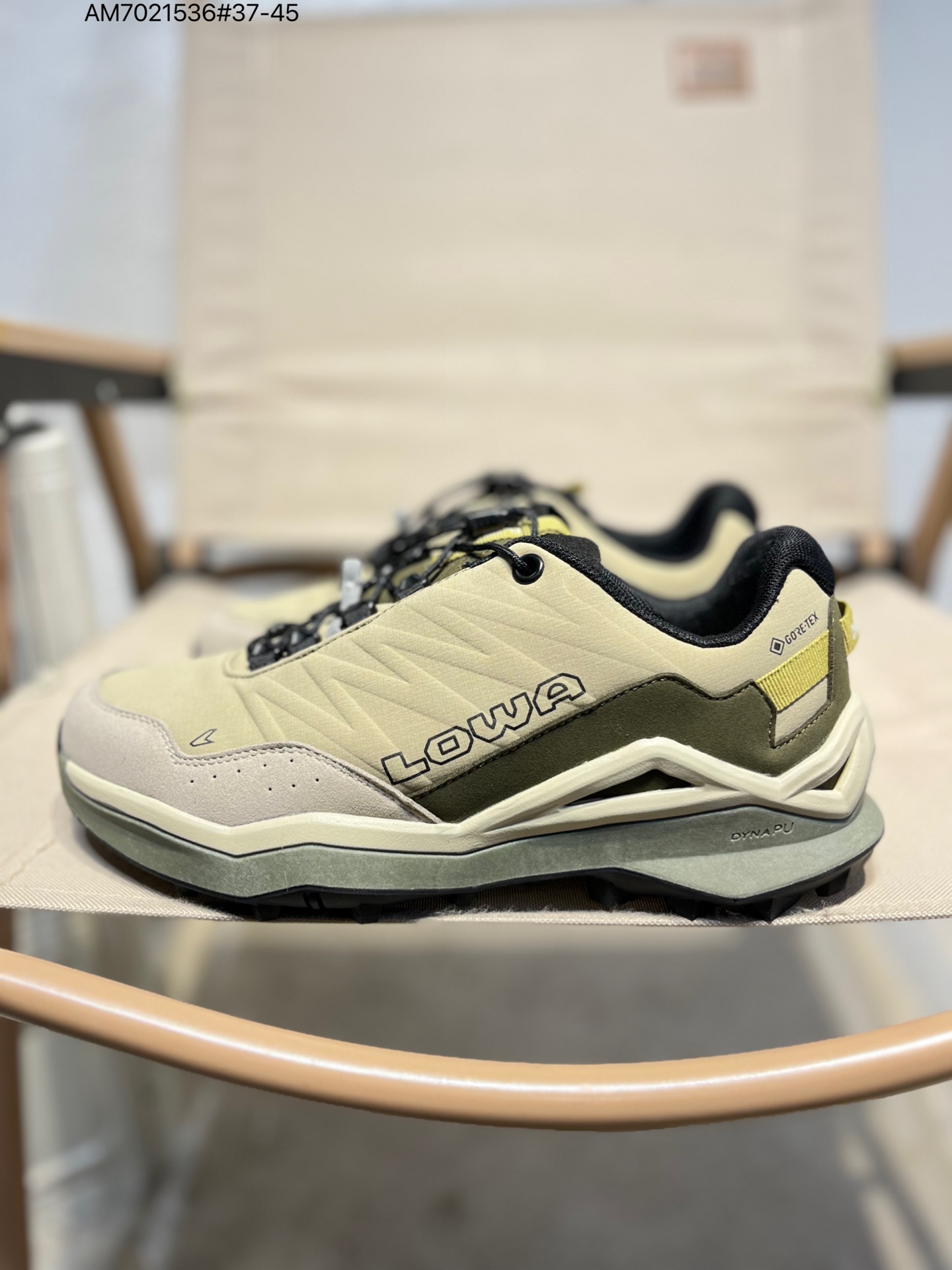 LOWA Men's Wanderers 2.0 Comfortable Shock Absorption Outdoor Shoes 4 i1760546099732 8450 0 2