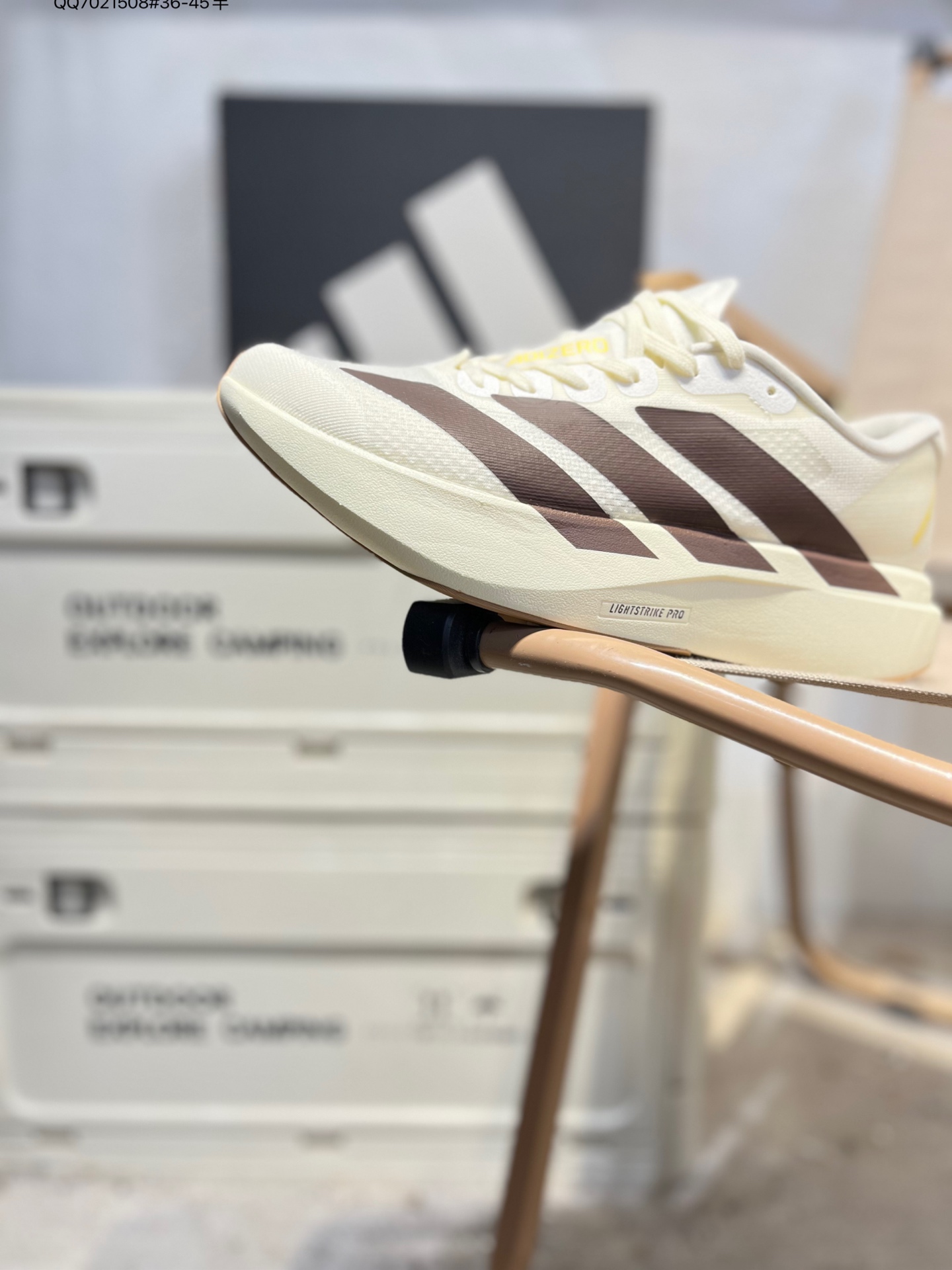 放店💰100
Adidas Adizero EVO SL阿迪达斯 耐磨减震专业跑步鞋
无论是平时训练还是马拉松 让这款跑步鞋伴你畅快开跑 兼具舒适性和结构感 搭载Lightstrike科技 为步伐注入活力KK1348 QQ7021508#36-45半