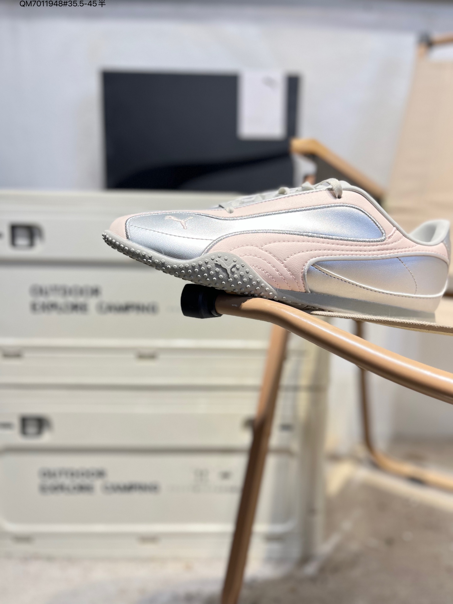 放店💰90
彪马UMA Bella V2 Leather 舒适 低帮生活休闲德训薄底鞋404043 QM7011948#35.5-45半